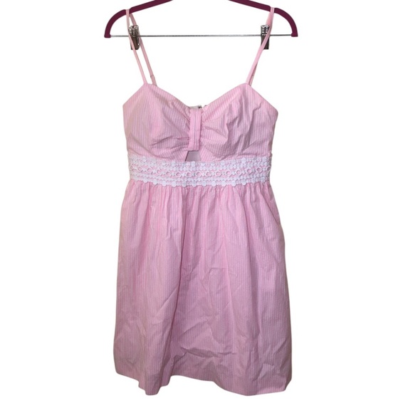 Lilly Pulitzer Kaitlyn Striped Seersucker pink and white sundress size 4 - Picture 2 of 13